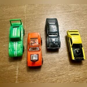 Hot Wheels Dodge Lovers
